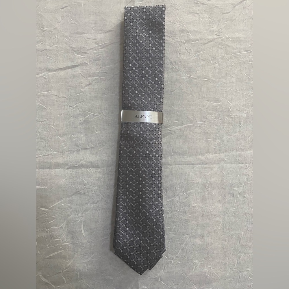 Alfani Briley Geo Tie